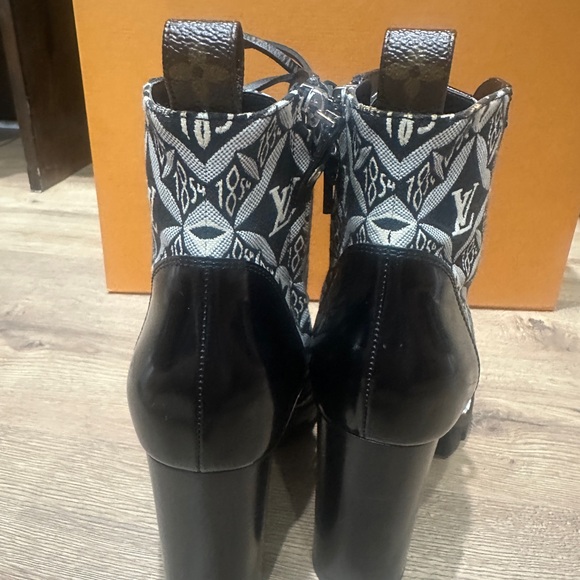 Louis Vuitton Star Trail Monogram Black Lace-Up Boots 39 - Picture 4 of 10